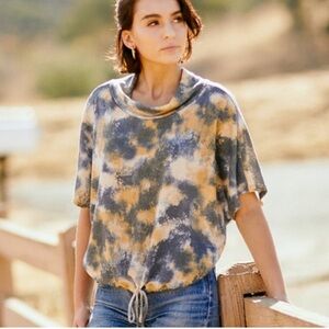 Tie-Dye Short Sleeve Top